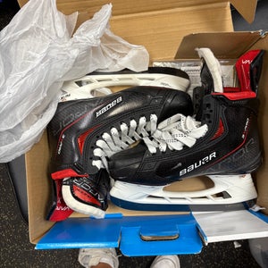 Bauer Vapor 3X Pro Hockey Skates Size 5