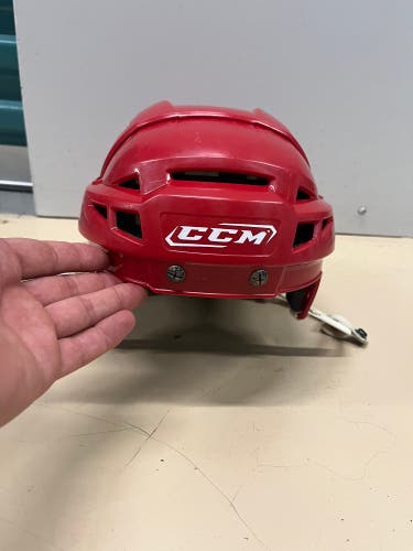 CCM V08 Helmet