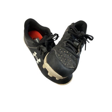 Used Under Armour Jr FB Cleats Black Junior 01.5 11760-S000079557
