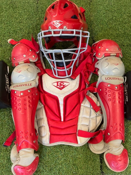 Youth Louisville Slugger Catcher's Set (Used)