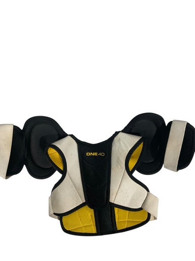 Used Bauer ONE40 Youth Shoulder Pads MD 11847-S000028081