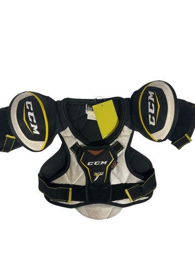 Used CCM SUPERT D30 Youth Shoulder Pads MD 11847-S000028079