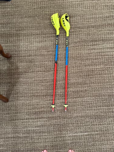 Leki Slalom Ski Poles with Guards 105cm (Used)