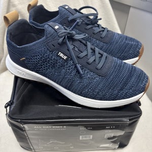 Brand New Mens Size 11 TRUE Linkswear All Day Knit 3 Golf Shoes. Deep Sea Blue