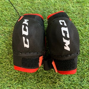 Youth Medium CCM Jetspeed Edge Elbow Pads (Used)