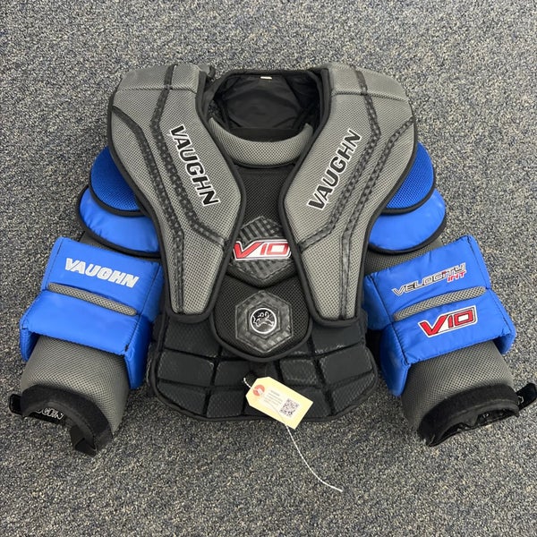 Intermediate Medium Vaughn V10 Goalie Chest Protector (Used)