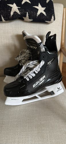 2025 Bauer Supreme Shadow Hockey Skates Regular Width 7.5 (New)