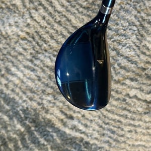 Cobra Baffler XL 28 deg 6H Hybrid 60g  Lite Flex Graphite Right Handed Golf Club