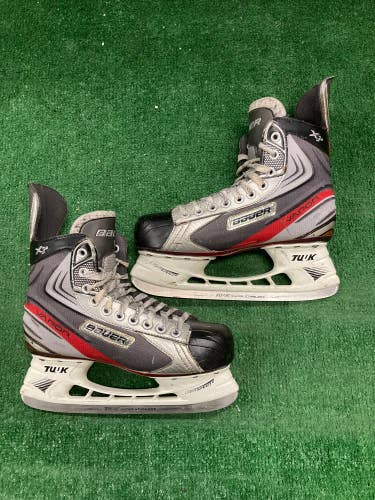 Senior Bauer Vapor X3.0 Hockey Skates Regular Width 7 (Used)