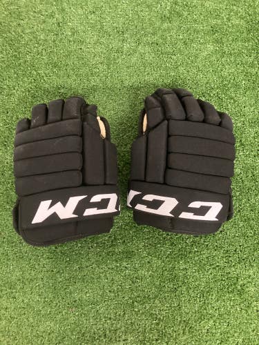 Black Junior CCM LTP Gloves 10" (Used)