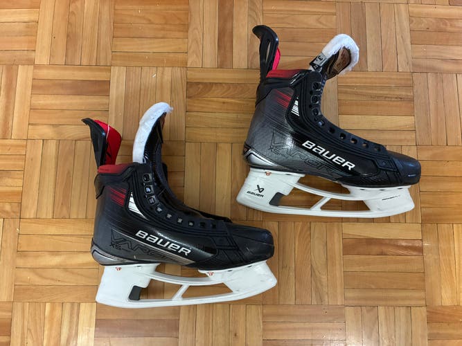 Bauer Vapor X5 Pro Hockey Skates Size 3.5EE NO BLADES