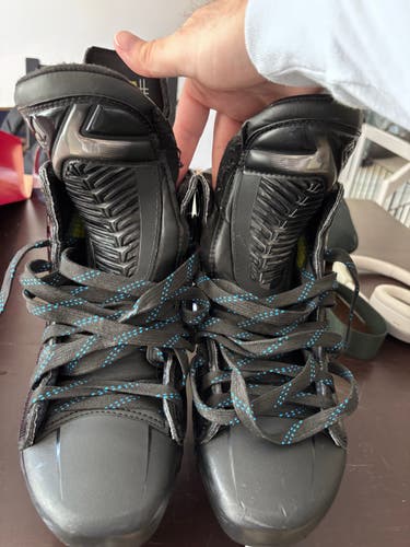 CCM Tacks XF Hockey Skates 8.5 (Used)