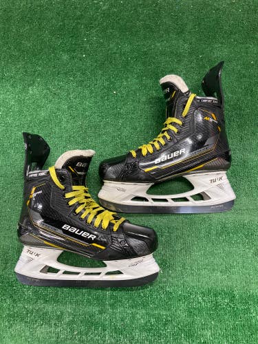 Senior Bauer Supreme M5 Pro Hockey Skates 10 (Used)