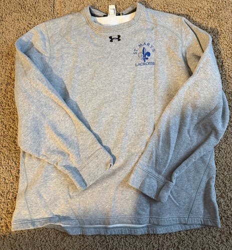 Gray XL Men's Under Armour Shirt (Used)