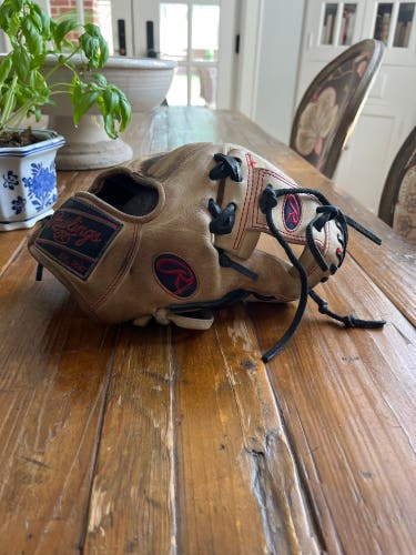 2023 Rawlings RH Infield Pro Preferred Baseball Glove 11.5" (Used)