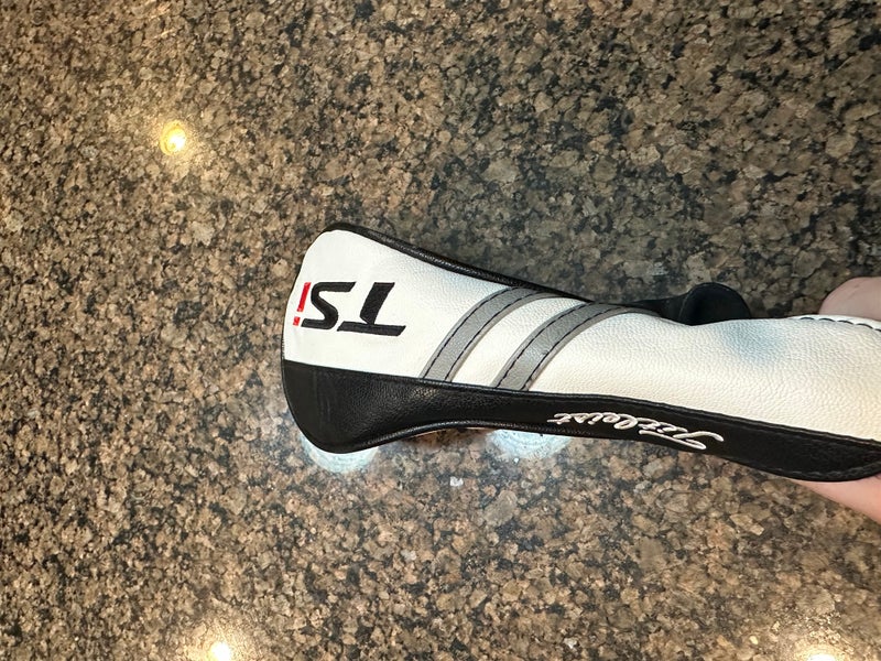 Titleist TSi Hybrid Cover