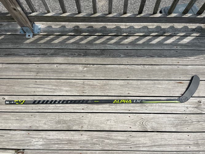Senior Warrior Alpha Lx 20 Right Handed Hockey Stick W03 Pro Stock (Used)
