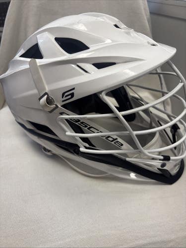 Adult Size Adjustable Cascade S Lacrosse Helmet  White. Excellent Condition