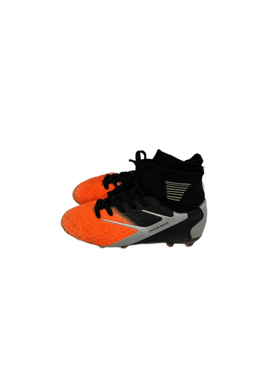 Used Dream Pairs Soccer Cleats Black And Orange Junior 04 11692-S000139269