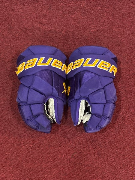 Bauer Vapor Hyperlite 13" Pro Stock (Used) Gloves Item#BMMUG
