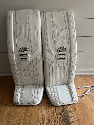 32" Brian's Optik X3 Goalie Leg Pads (Used)