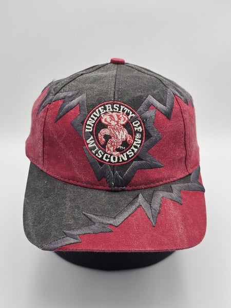 Vintage Rare Wisconsin Badgers NCAA Drew Pearson Jagged Edge Sport Strapback Hat