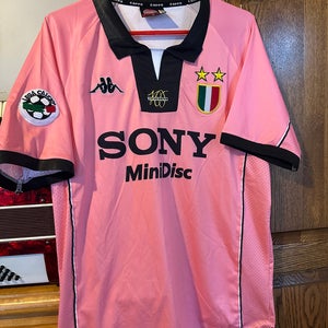 Juventus 97/98 Jersey