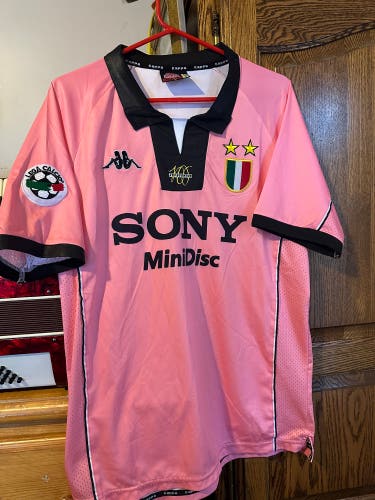 Juventus 97/98 Jersey