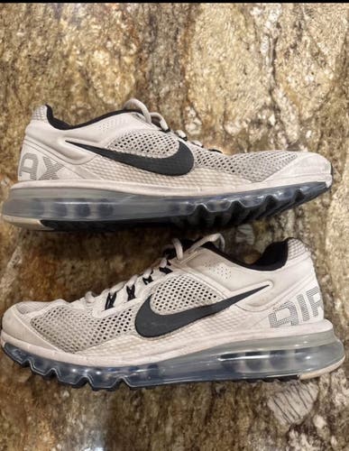 Nike Air Max White/Black Men’s 9.5