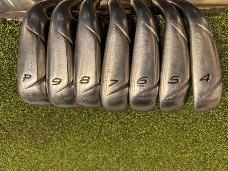 TaylorMade Burner 2.0 4-PW Iron Set, Dynalite Stiff Flex, RH