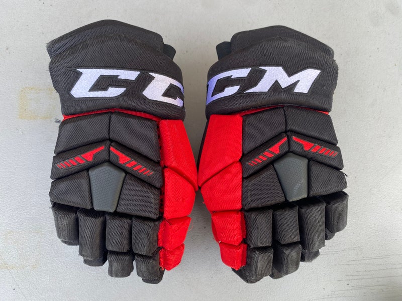 CCM HGTK Tacks Pro Stock 14" Hockey Gloves Blackhawks 53719