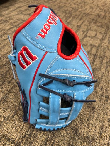 Wilson RH Outfield A2000 Baseball Glove 12.5" (New)