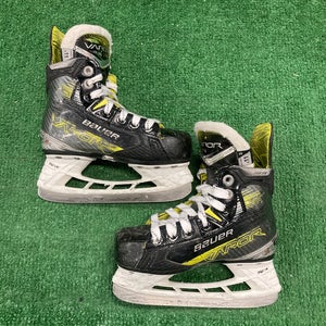 Bauer Vapor X4 Hockey Skates | Youth 11 (Regular)