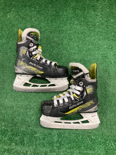 Bauer Vapor X4 Hockey Skates | Youth 11 (Regular)