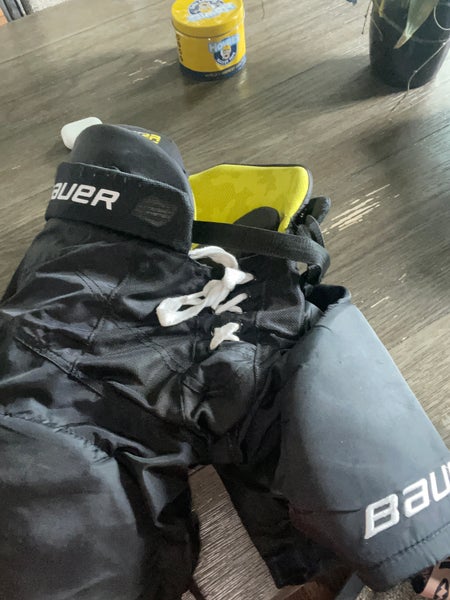 Large Youth Bauer Supreme Ultrasonic Hockey Pants  (Used)