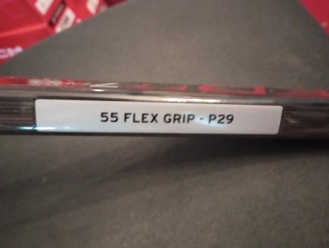 Intermediate CCM Jetspeed FT7 Pro Left Hand Hockey Stick P29 55 Flex(New)