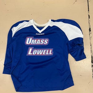 Blue Men's Large Bauer Jersey (Used)