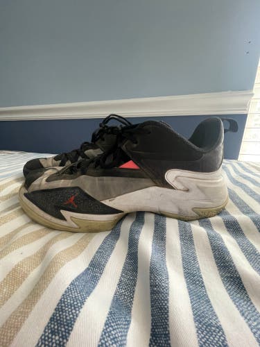 Jordan Take One Size 10(9)