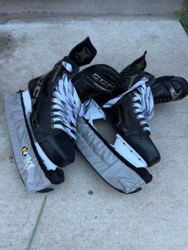 CCM Tacks XF Hockey Skates 8 (Used)
