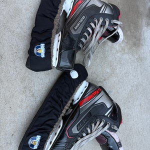 Bauer 8 Vapor X2.7 Hockey Goalie Skates