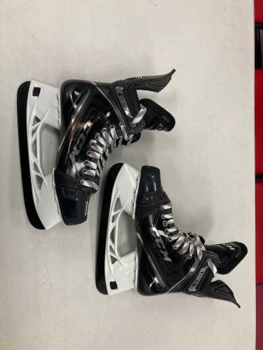 Senior CCM RibCor 100k Pro Hockey Skates 8.5 (New)