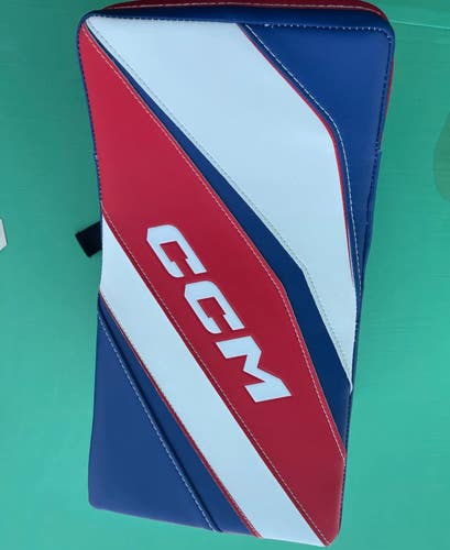 NEW CCM EFlex 6 Goalie Blocker | Senior Regular