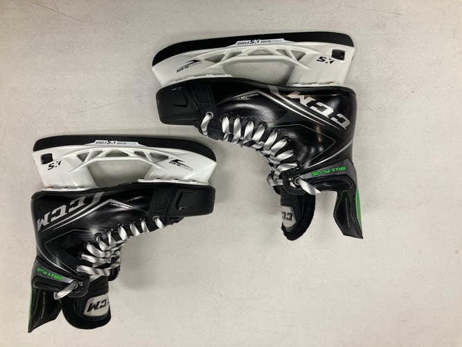 Senior CCM Ribcor Maxx Plus Hockey Skates 8.5 (New)