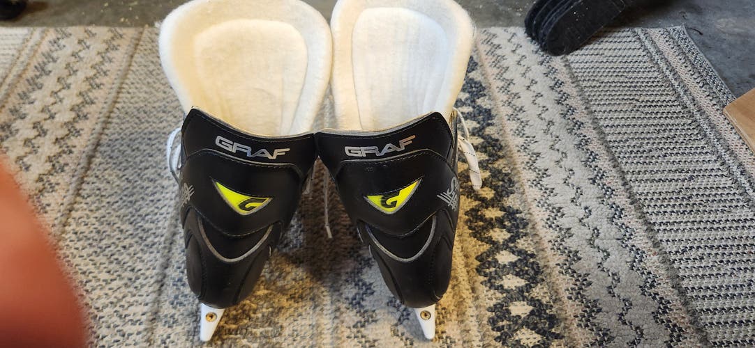 2024 Graf Supra 709 Hockey Skates Regular Width Pro Stock 10 (Used)