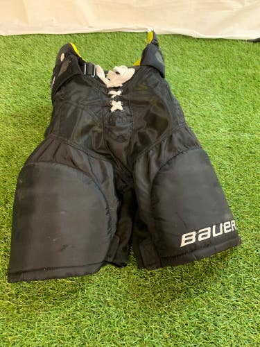 Black Youth Large Bauer Supreme Ultrasonic Hockey Pants (Used)
