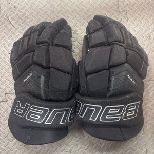 Bauer Supreme Ultrasonic Gloves 14" (Used)