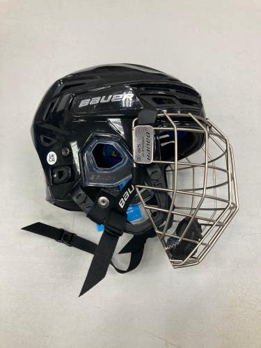 Small Bauer Re-Akt 150 Helmet (New)