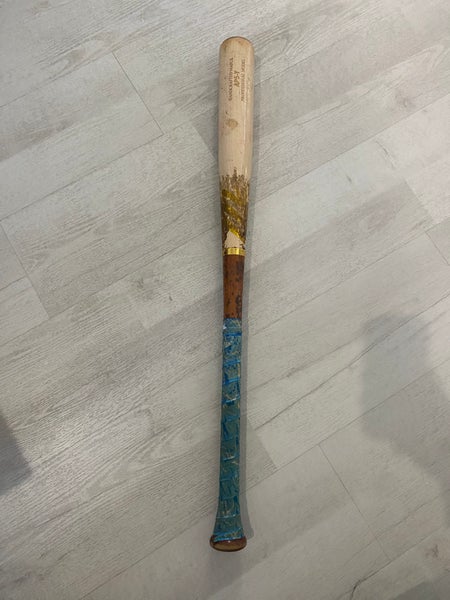 Marucci AP5 Wood Bat (-5)  25 oz 30" (Used)