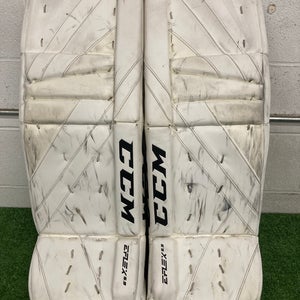 White 32" Senior CCM Eflex 5 Goalie Leg Pads (Used)