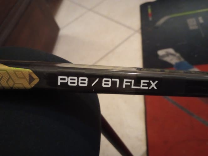 Senior Bauer Proto R Left Hand Hockey Stick P88 87 Flex (New)